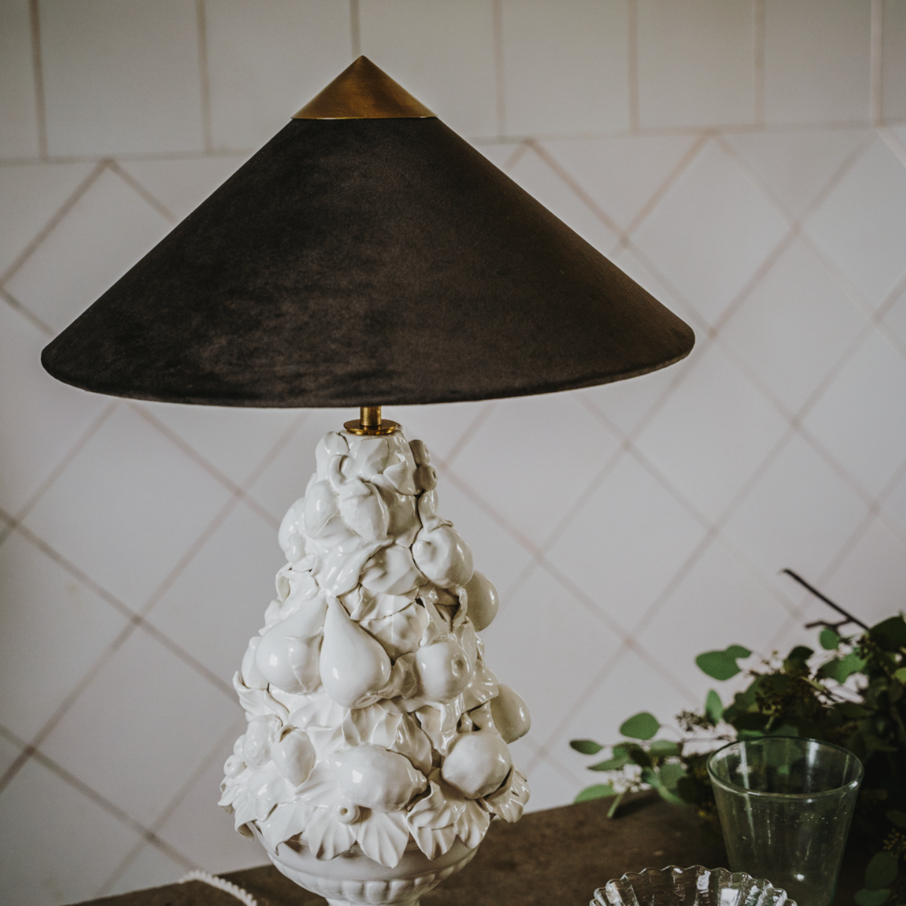 Pantalla Capuchina Terciopelo Chocolate