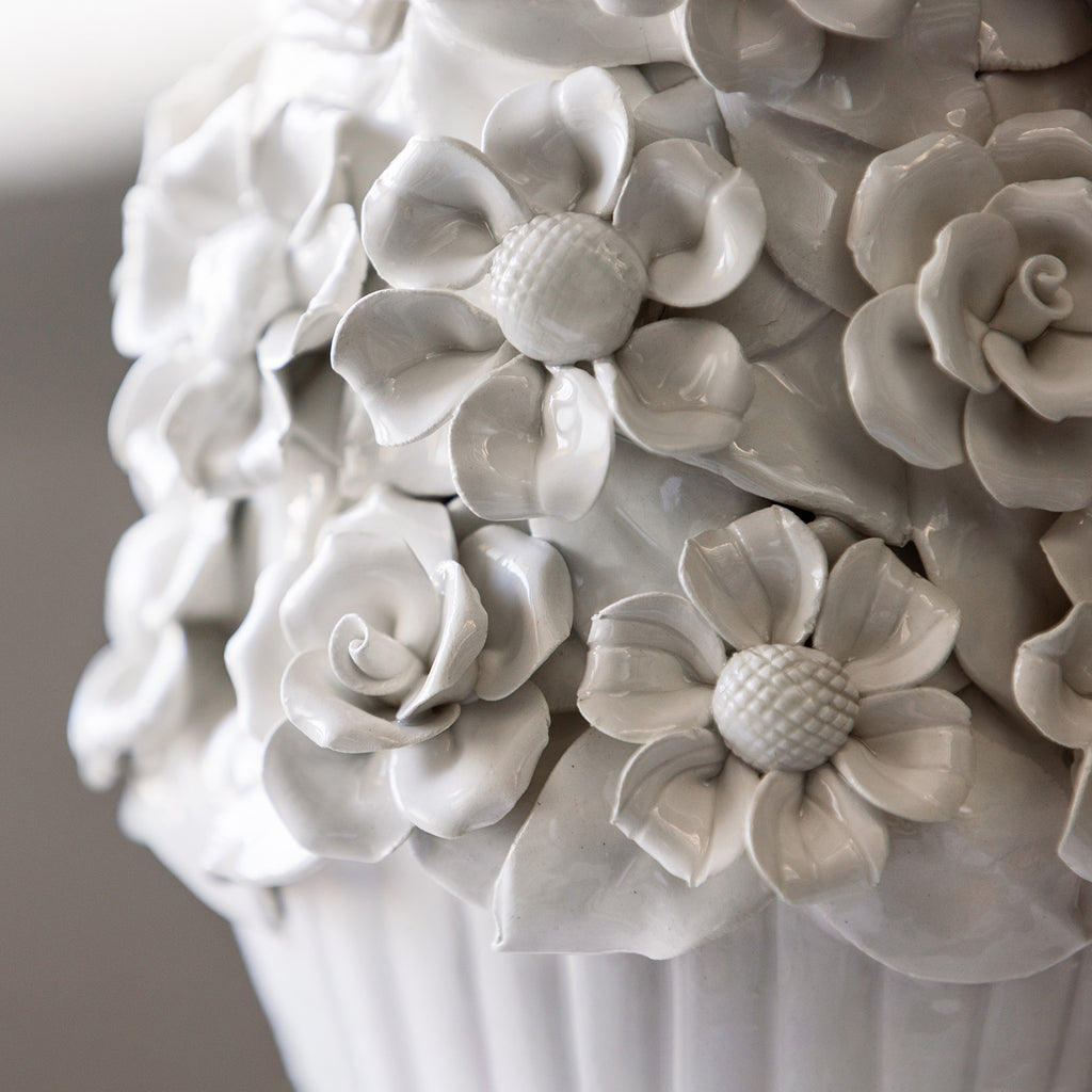 Manises Flora White Lamp