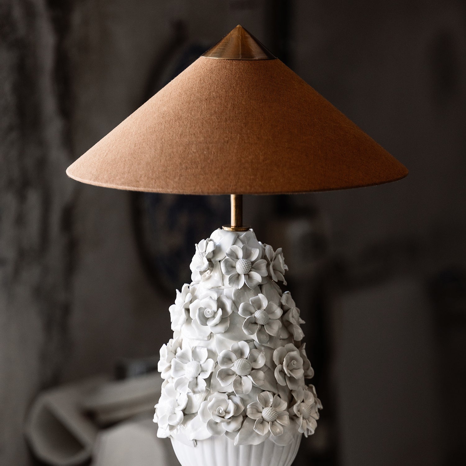 Pantalla Capuchina Lino Tabaco
