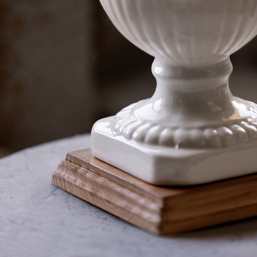 Manises Flora White Lamp