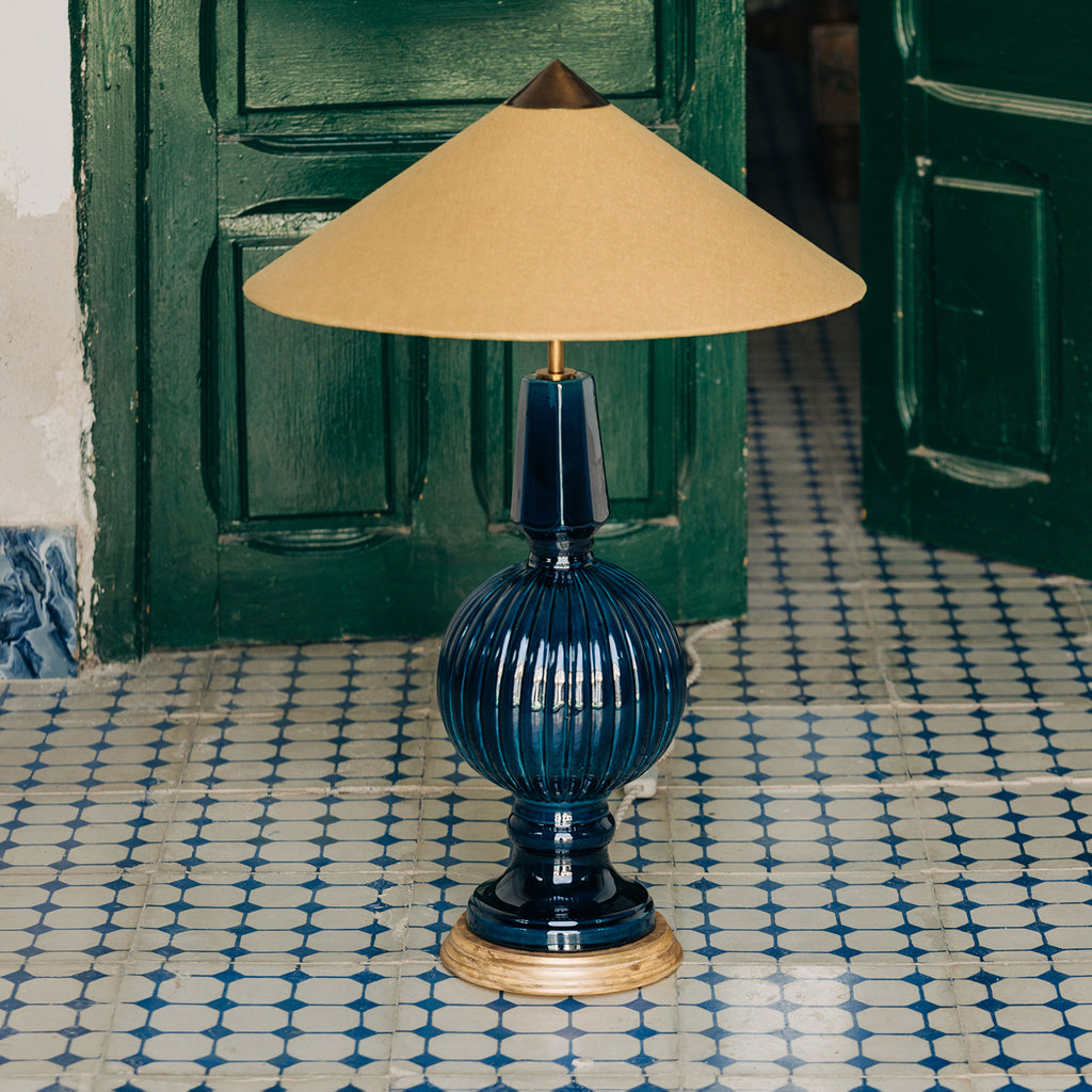 Pantalla Capuchina Oro Viejo