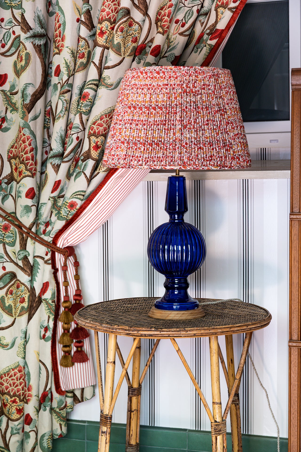 Lámpara de Manises Art Deco Azul Cobalto