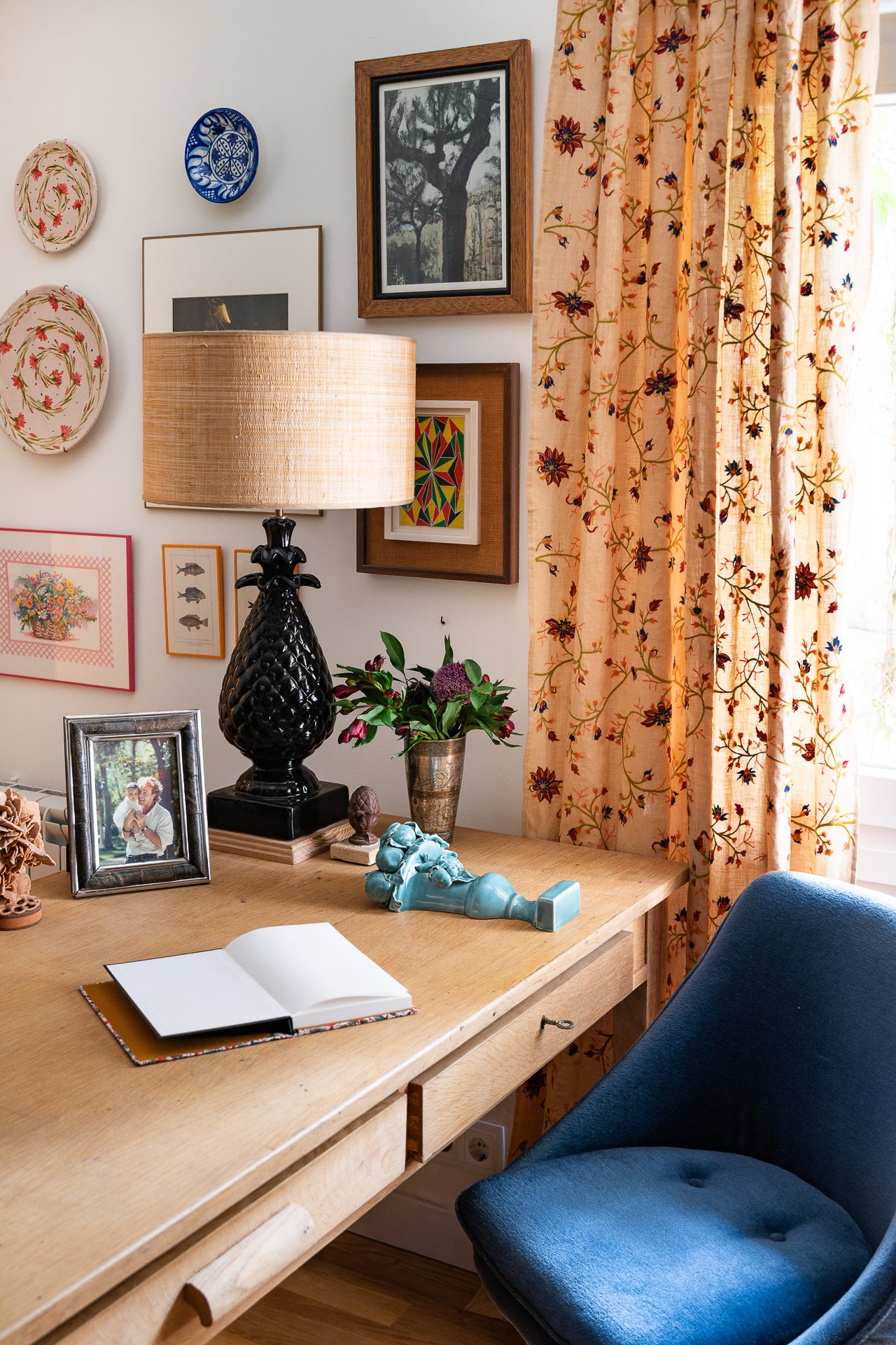 Lámpara de Manises Pinea II Negra