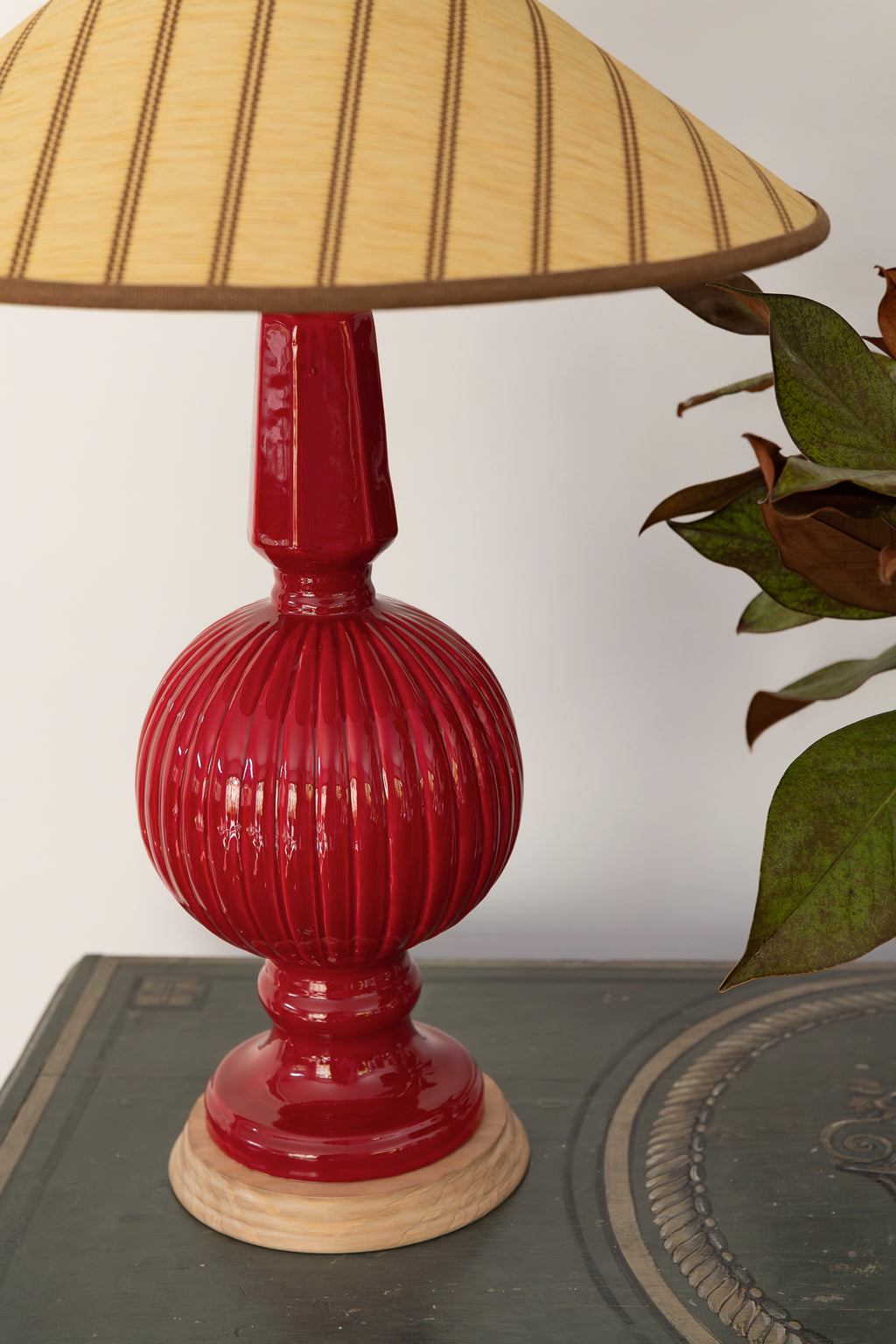 Lámpara de Manises Art Deco Rojo Bermellón