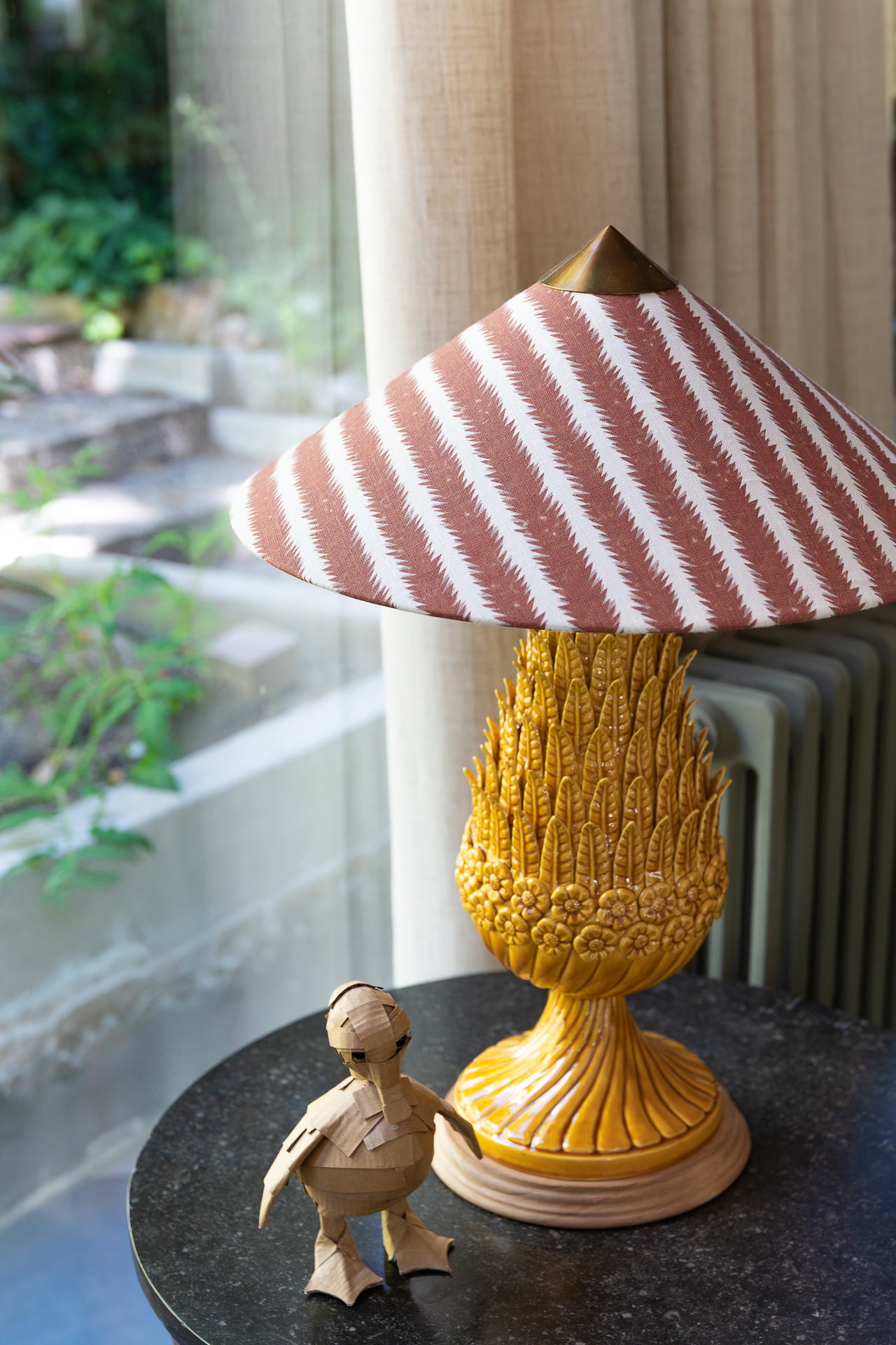 Pantalla Capuchina Atria Mini Teja