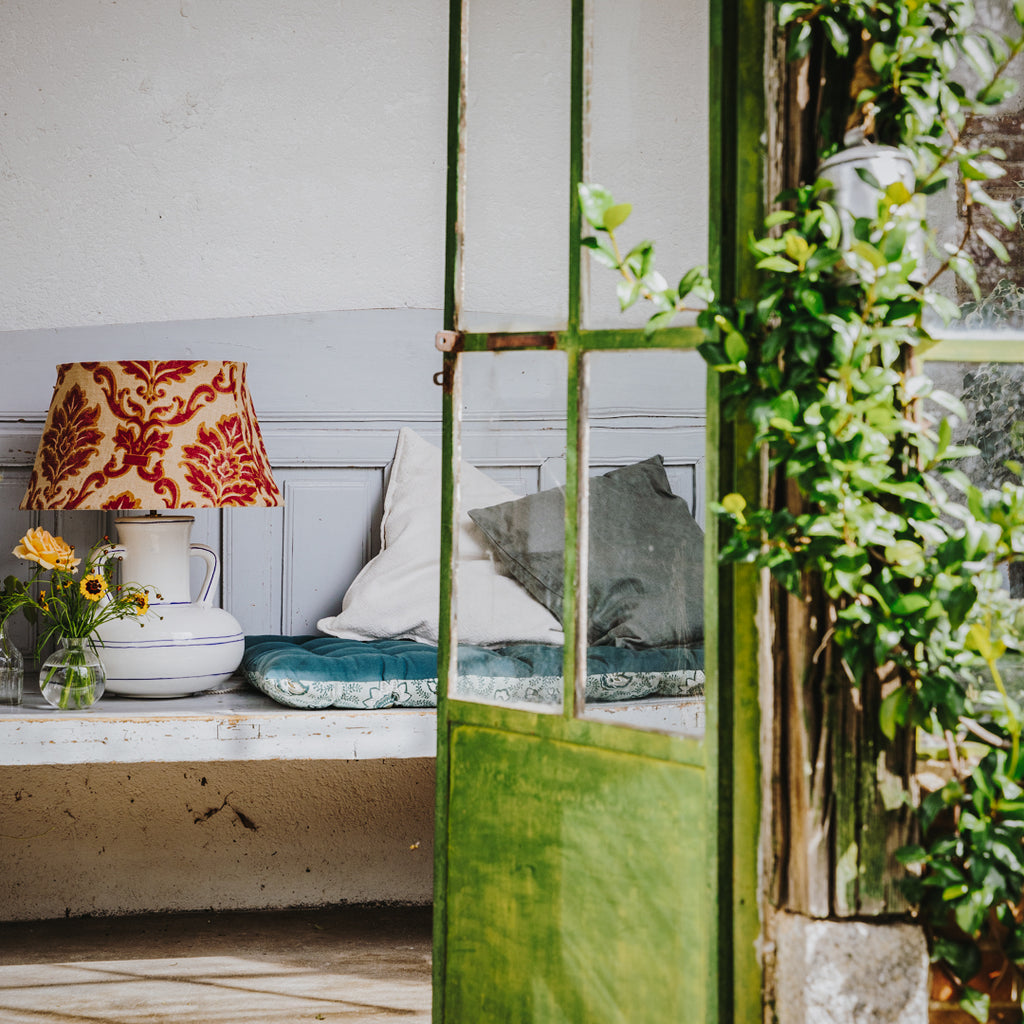 Manises Cratera Lamp