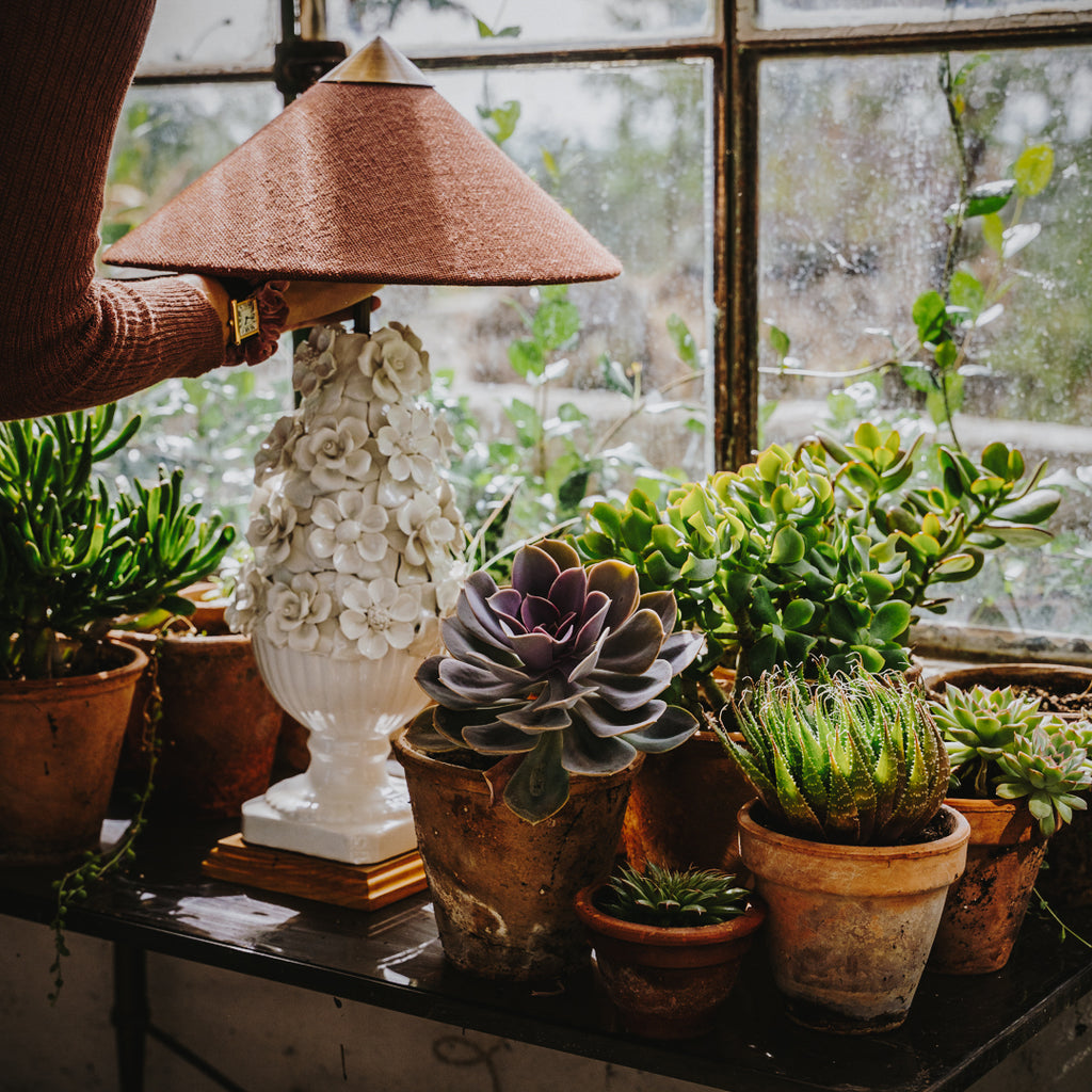 Manises Flora White Lamp