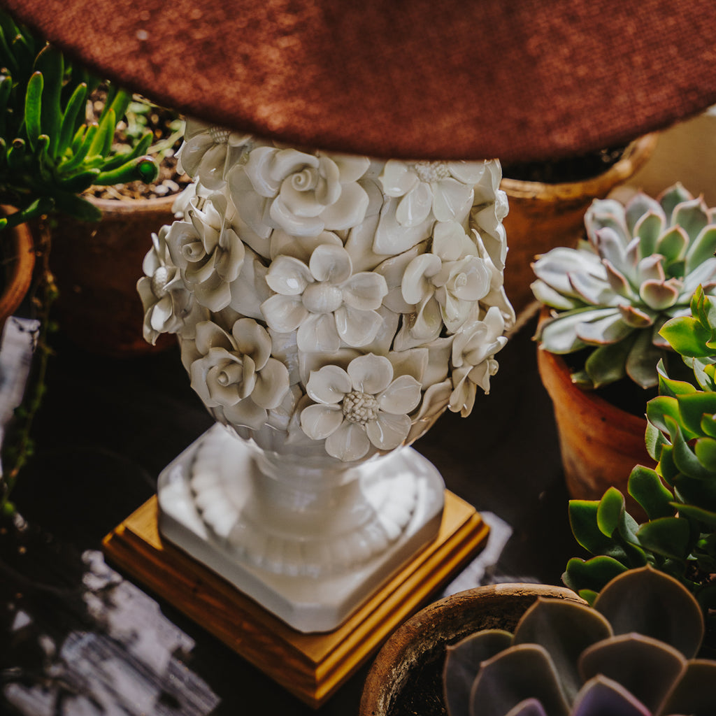 Manises Flora White Lamp