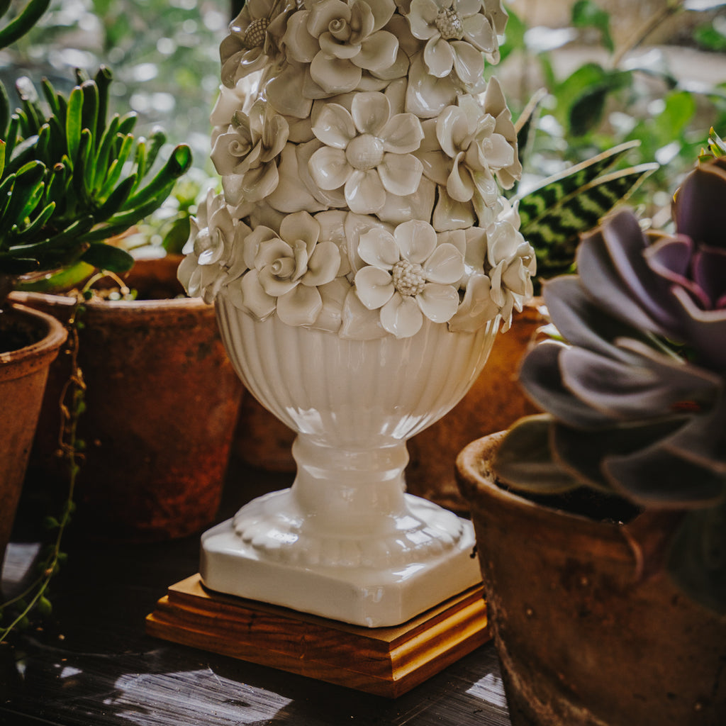 Manises Flora White Lamp